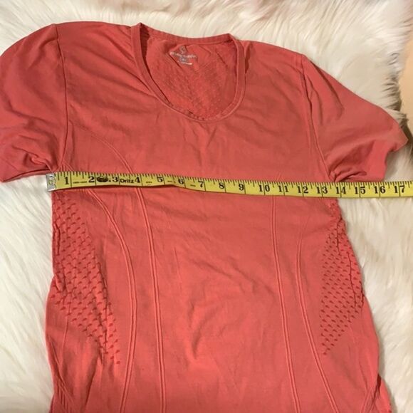 Moving Comfort Short Sleeve Athletic Shirt - Picture 7 of 10